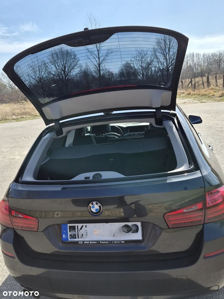 BMW Seria 5 525d xDrive Sport-Aut Modern Line - 15
