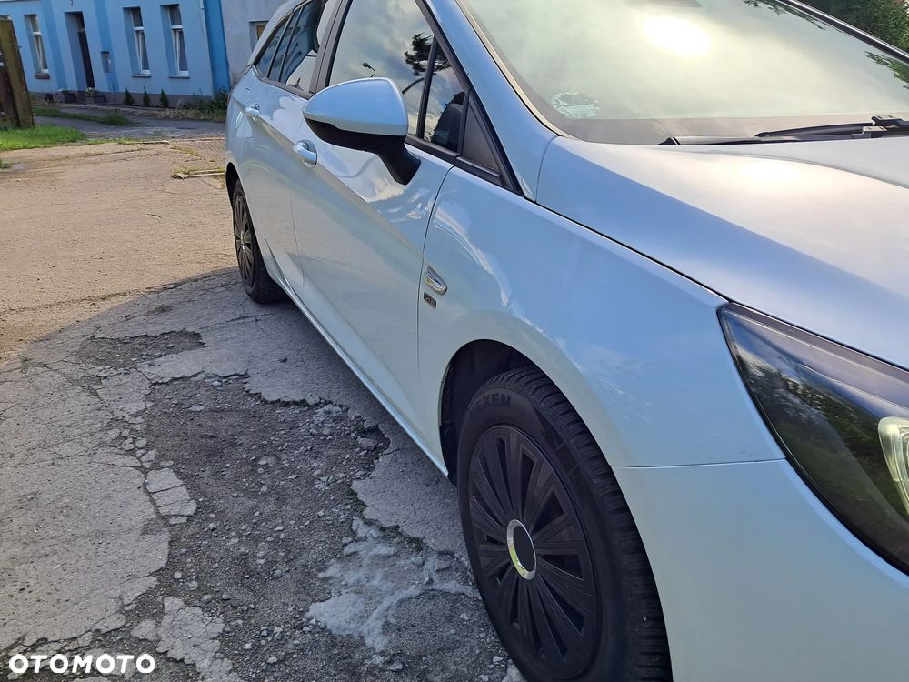 Opel Astra 1.5 D Start/Stop 120 Jahre - 4