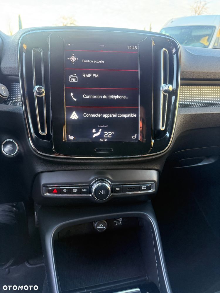 Volvo XC 40 D4 AWD Geartronic R-Design - 18