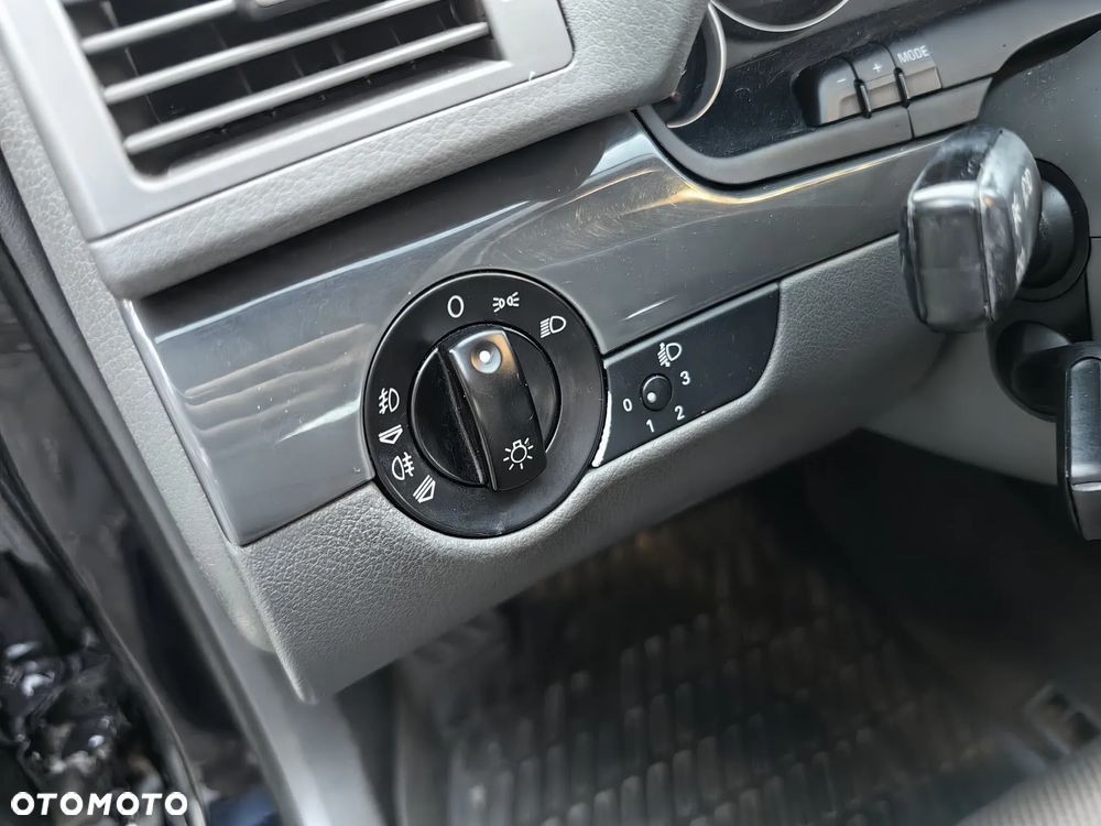 Audi A4 Limousine - 38