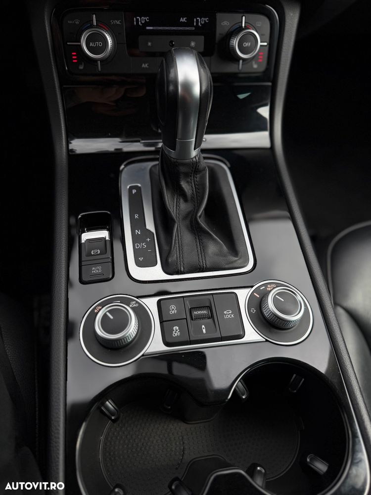 Volkswagen Touareg 3.0 V6 TDI SCR Blue Motion DPF Automatik - 12