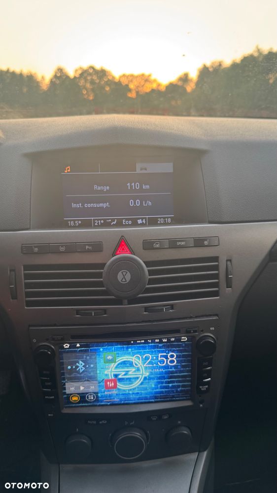 Opel Astra 2.0 Turbo Cosmo - 18
