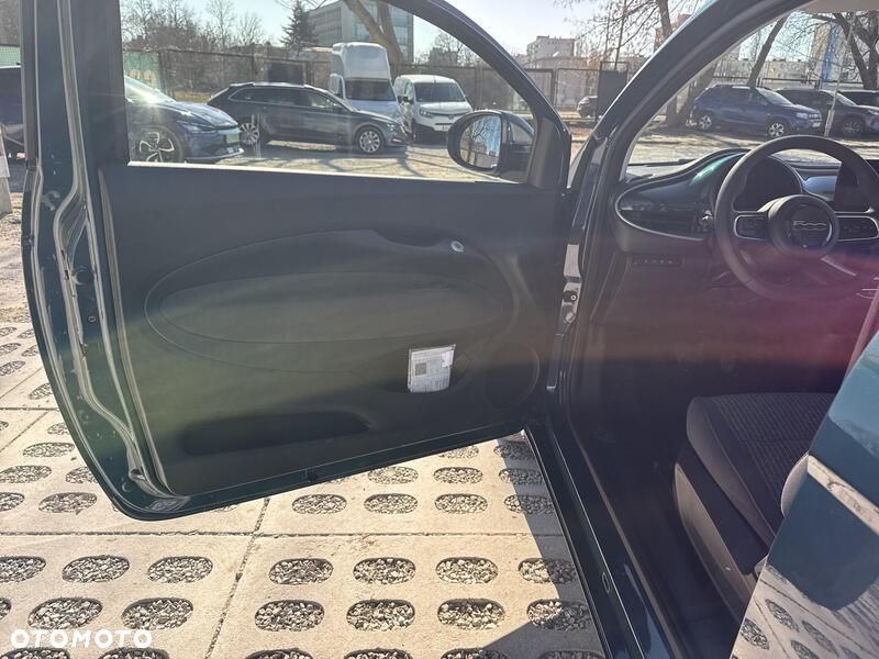 Fiat 500e - 14