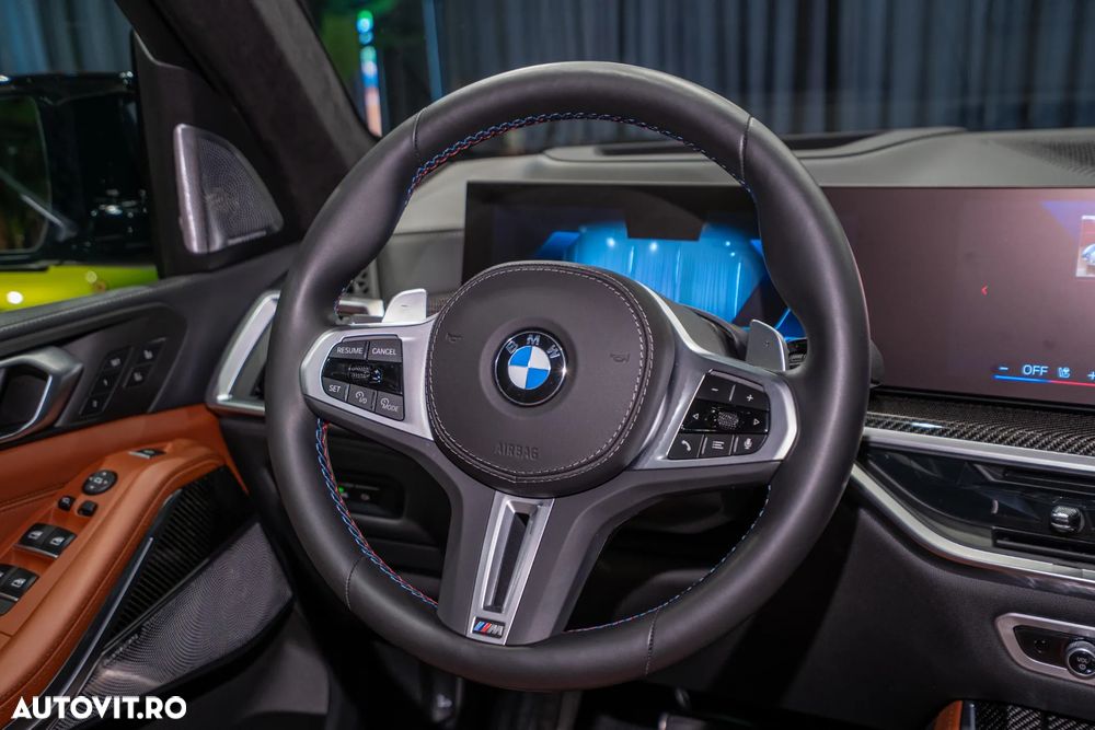 BMW X5 M M60i xDrive AT MHEV - 40