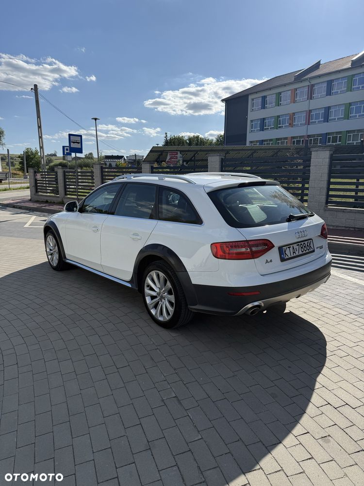 Audi A4 Allroad - 4