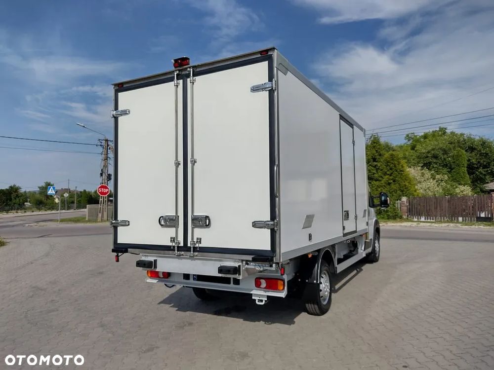 Peugeot Boxer Chlodnia Izoterma 8 Palet - 11