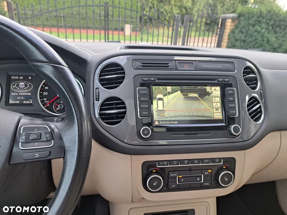 Volkswagen Tiguan - 21