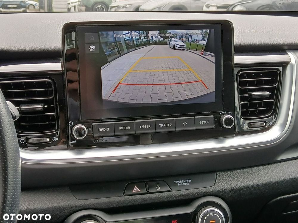Kia Stonic 1.0 T-GDI L - 24