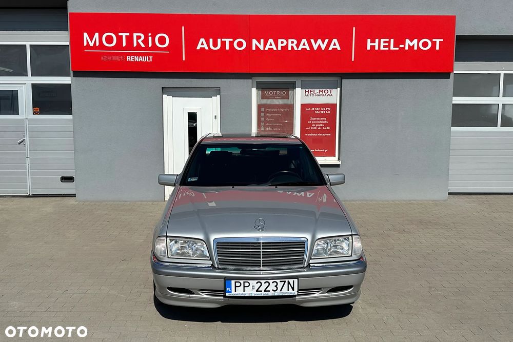 Mercedes-Benz Klasa C - 12