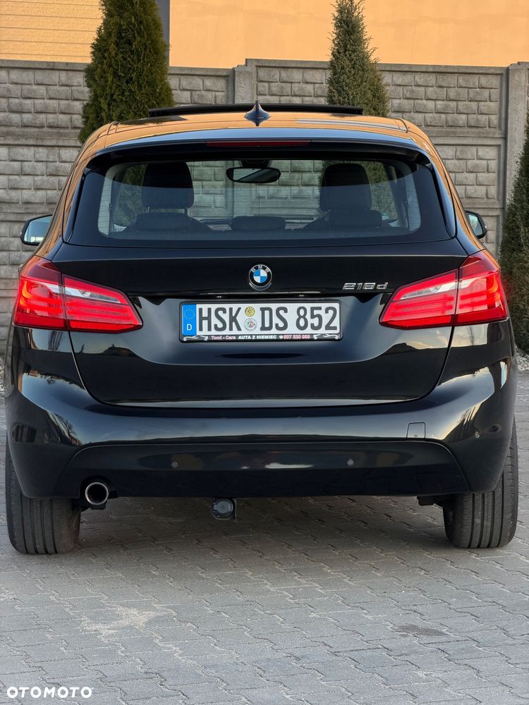 BMW Seria 2 218d - 9
