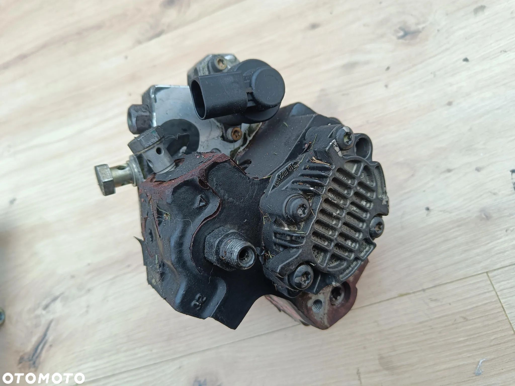 AUDI VW A5 A6 C6 A8 D3 2.7 3.0 TDI POMPA WTRYSKOWA 059130755J - 1