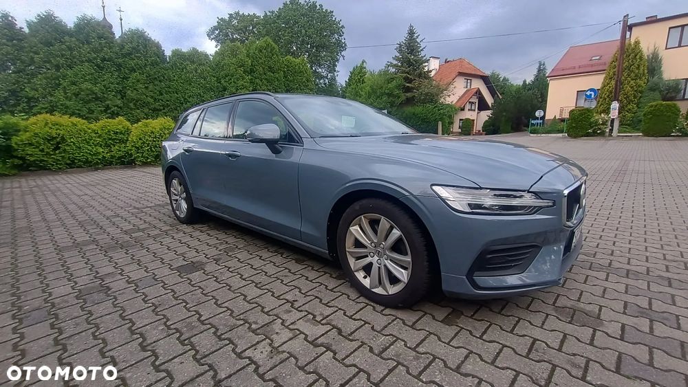 Volvo V60 B4 D R-Design - 25
