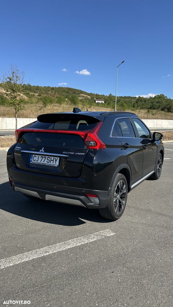 Mitsubishi Eclipse-Cross - 3