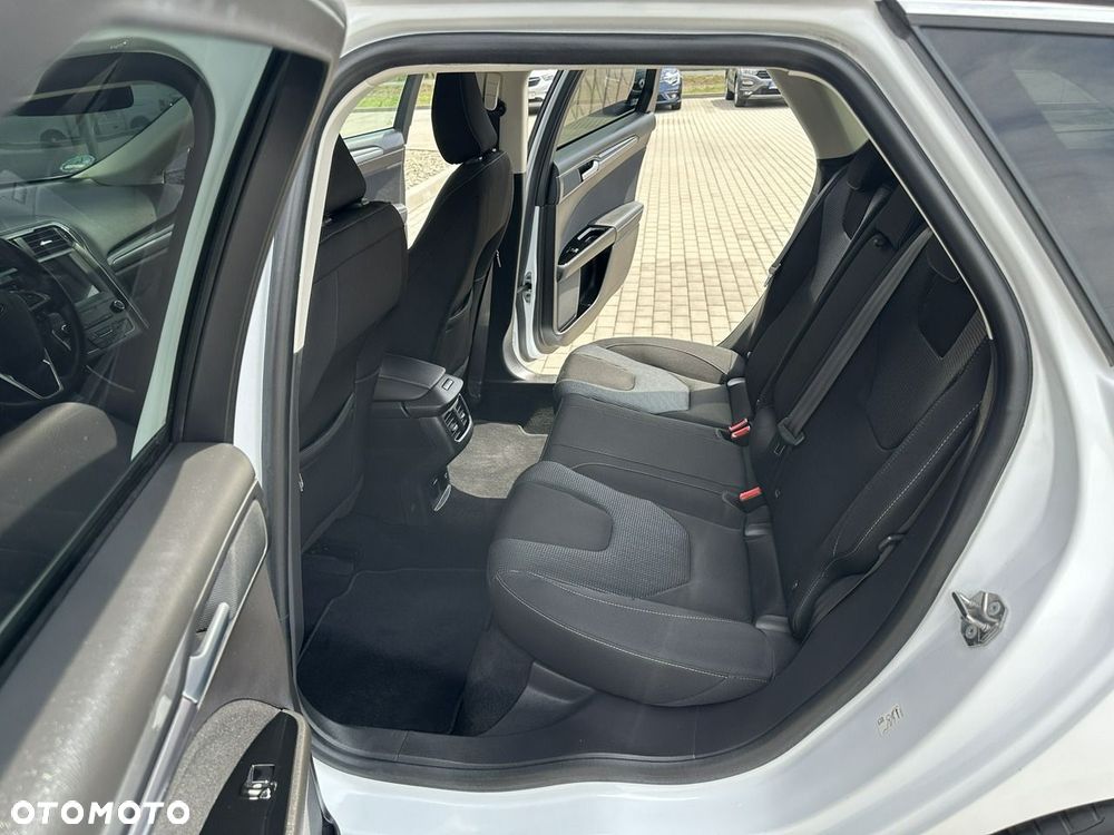 Ford Mondeo SW 2.0 EcoBlue Titanium - 12