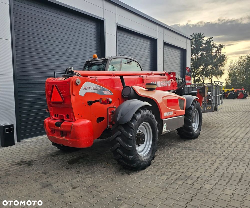Manitou MT1840A Kosz Rozkładany 4m Sterowanie Radiowe - 3