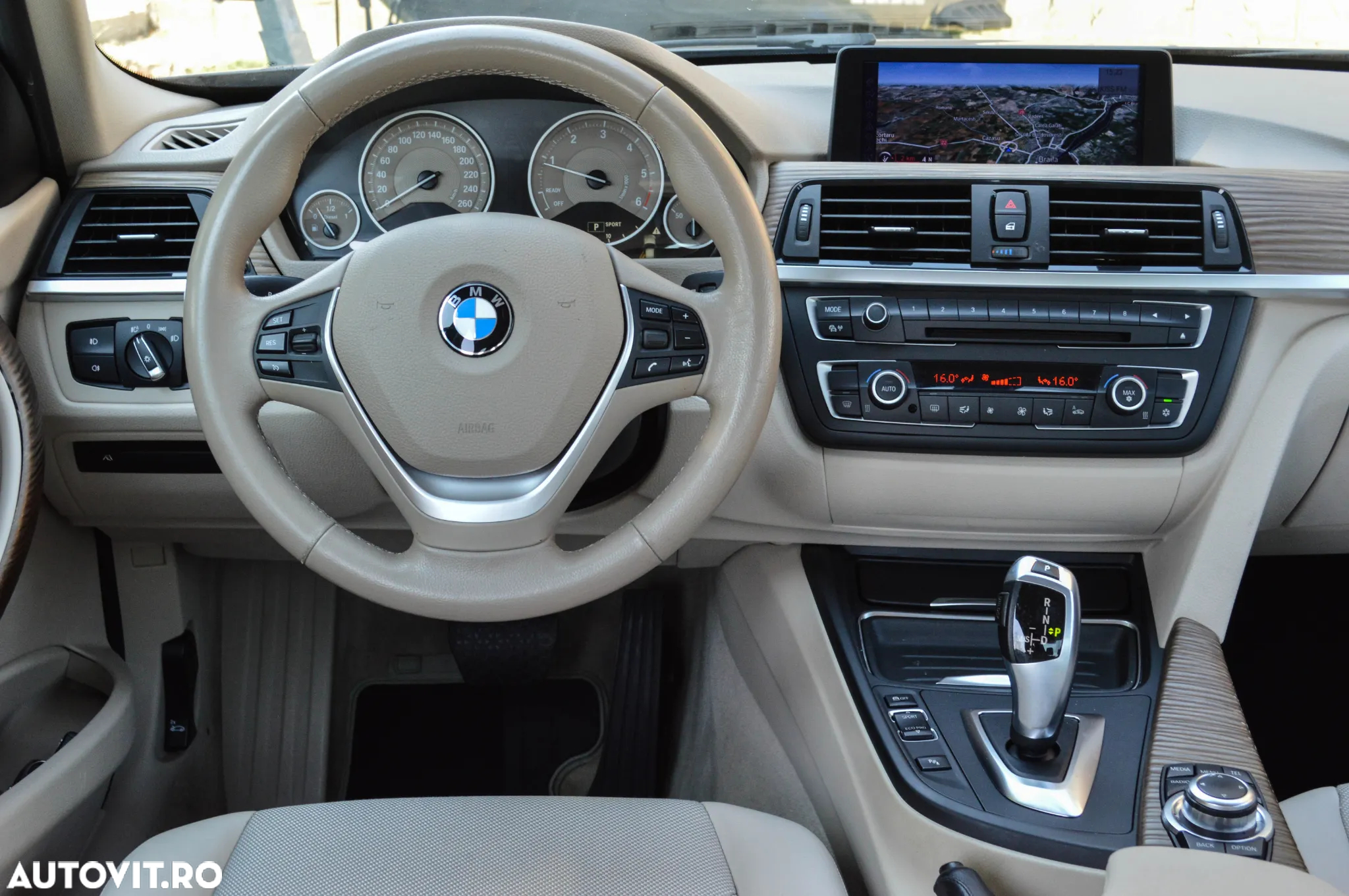 BMW Seria 3 320d Aut. Modern Line - 38