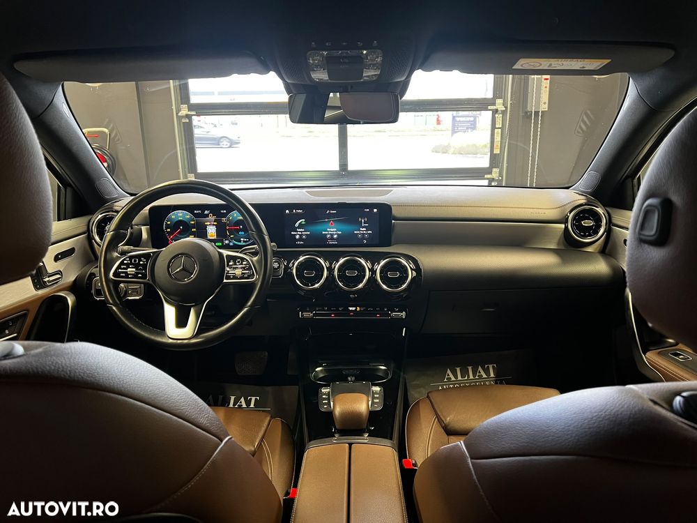 Mercedes-Benz A 250 e 8G-DCT - 11