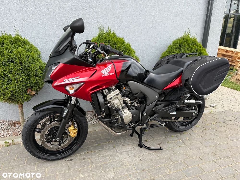 Honda CBF - 40