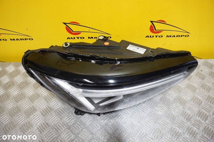VOLVO C40 XC40 LIFT 2022 2023 - REFLEKTOR LAMPA FULL LED PRAWA USA - 5
