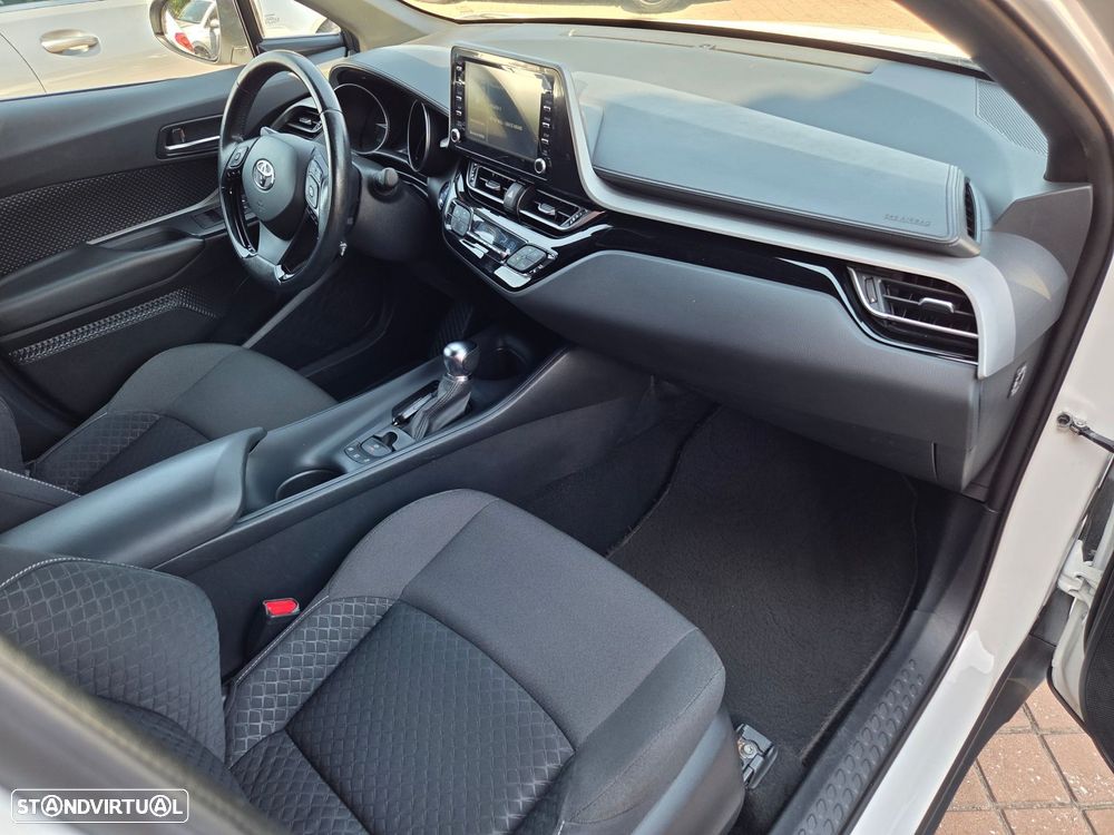 Toyota C-HR 1.8 Hybrid Comfort - 37