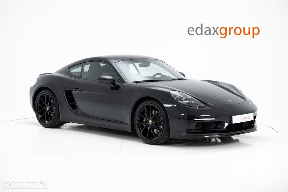 Porsche 718 Cayman - 1