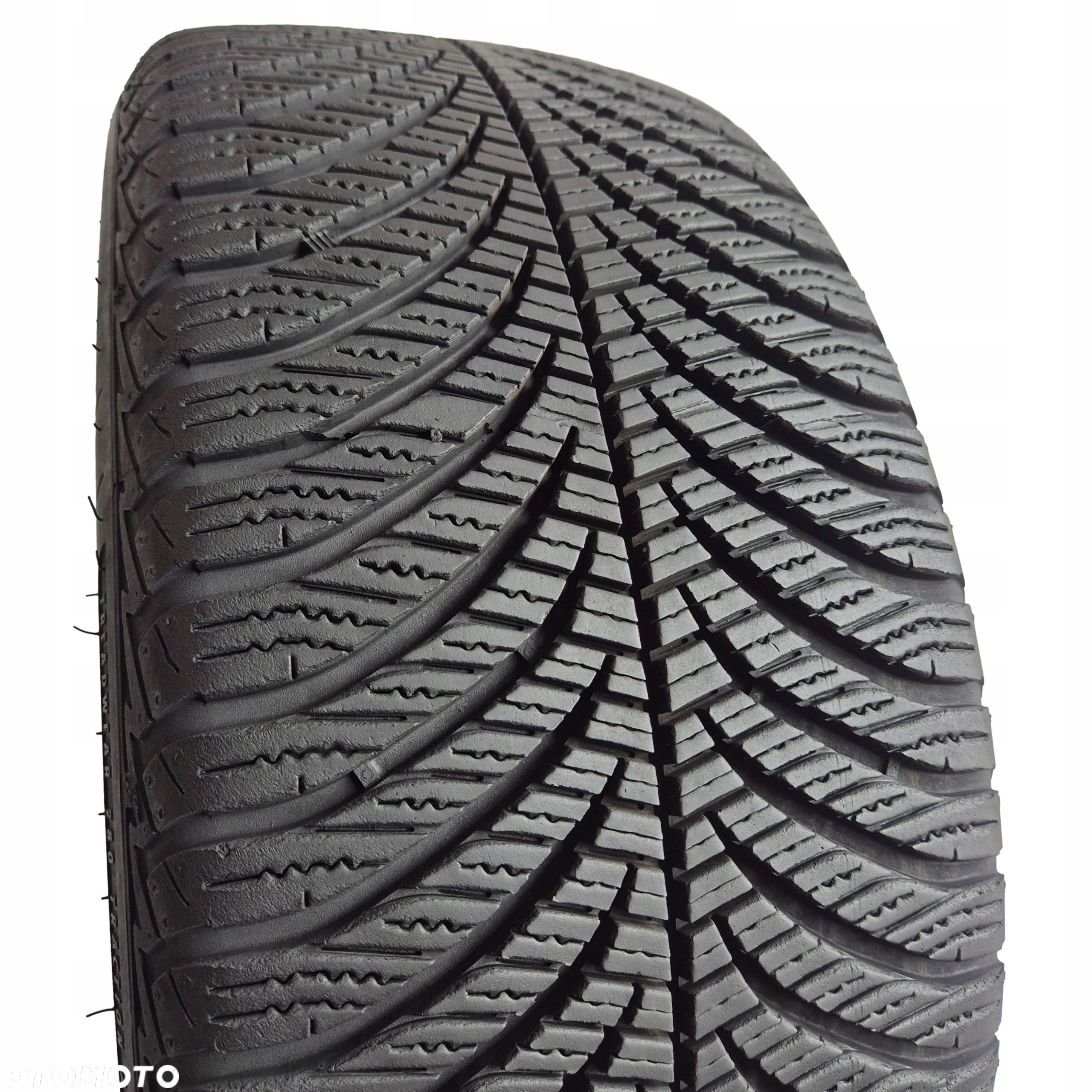 Goodyear vector 4Seasons G2 225/45 R17 94V 8 8.5mm 2023 - 1