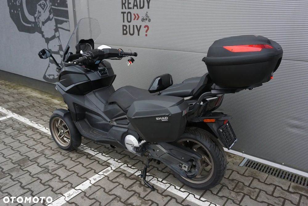 Kymco CV3 - 12