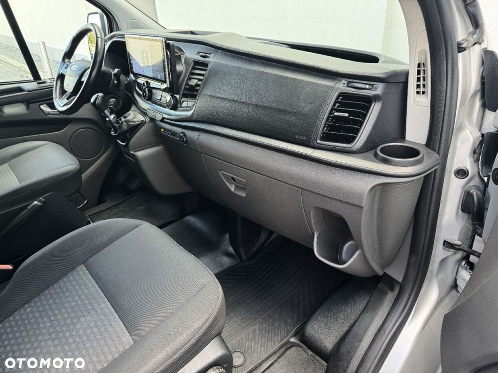 Ford Transit Custom - 28