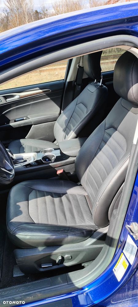 Ford Mondeo - 8