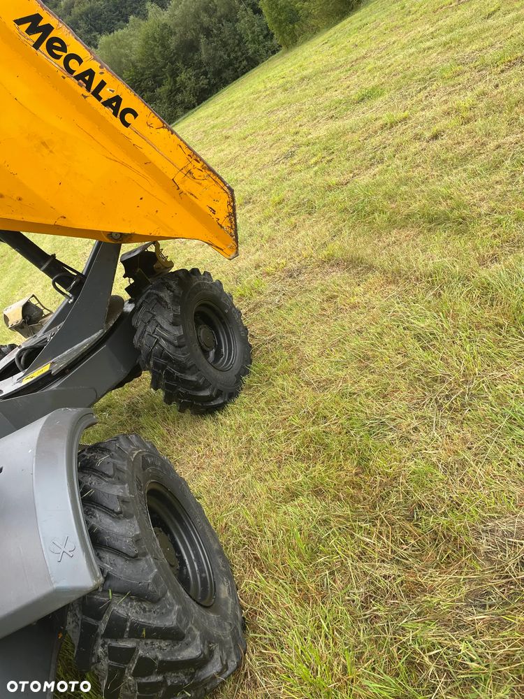 Terex Ta3.sh Wozidło 3 tony. 4x4. OBROTOWA koleba 1500 mtg. 2017 rok. Automat jazda. Maszyna Jak nówka z salonu. Silnik Kubota 4 cylindry! Z upadłości Norweskiego Gospodarstwa. Pełne sterowanie dżojstik REWERS HYDROSTATIC. Opony zero zużycia. Aktualna DEKRA BMWT. Pełny Oryginał Fabryczny Lakier w każdym miejscu! Ani deka luzu wycieku. Oswietlenie Fabryczne Full opcja.  Szybka wolna jazda. WIELKA OKAZJA  Tanio! - 21