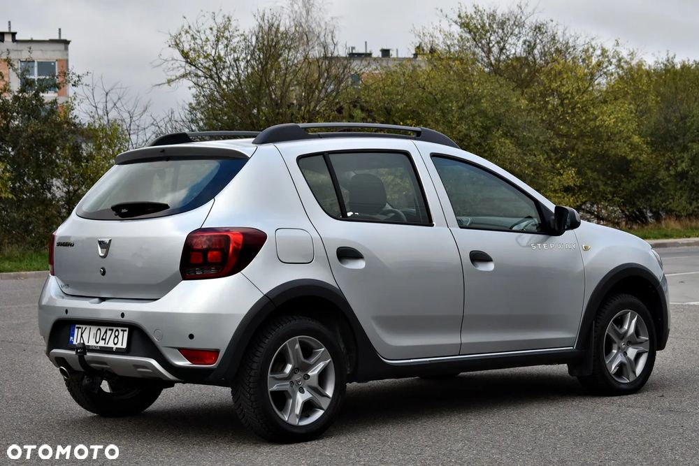 Dacia Sandero Stepway Blue dCi 95 Prestige - 9