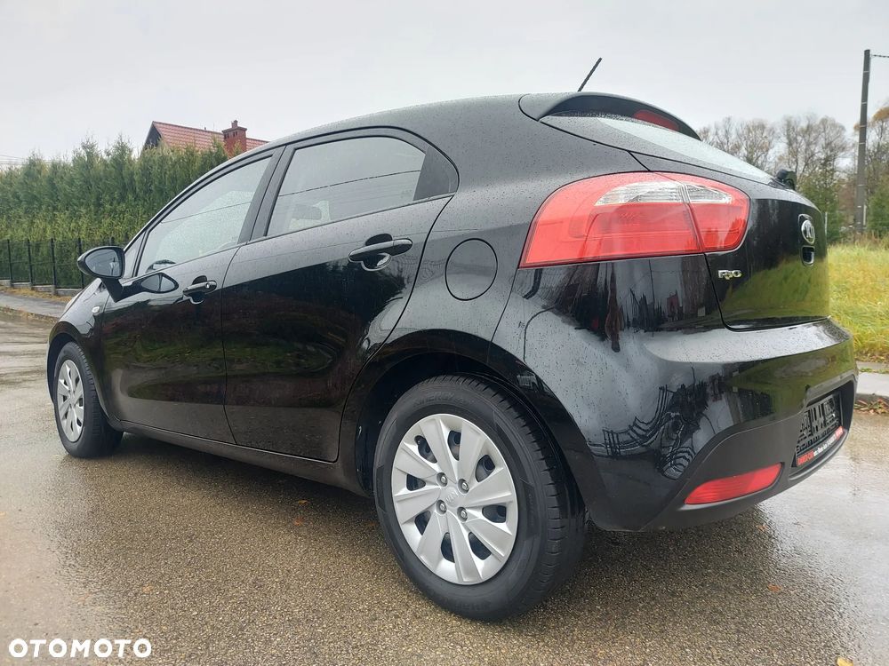 Kia Rio 1.2 Business Line - 3