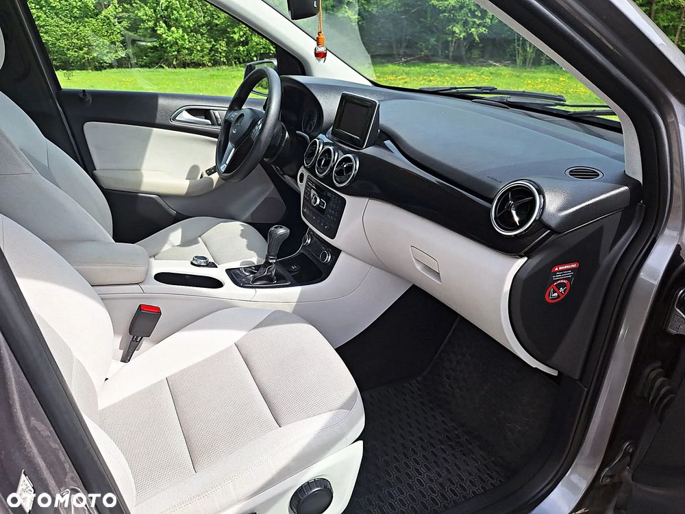 Mercedes-Benz Klasa B 180 CDI BlueEFFICIENCY Edition Style - 8