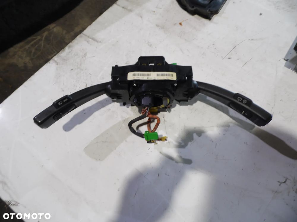 Czujnik kata skrętu Przełączniki  Volvo C30