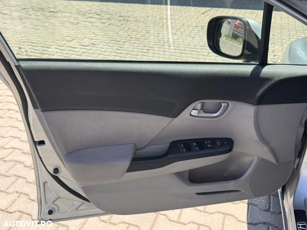Honda Civic - 13