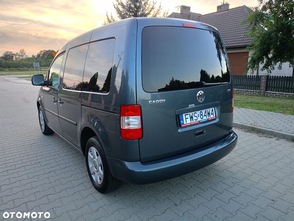 Volkswagen Caddy - 4