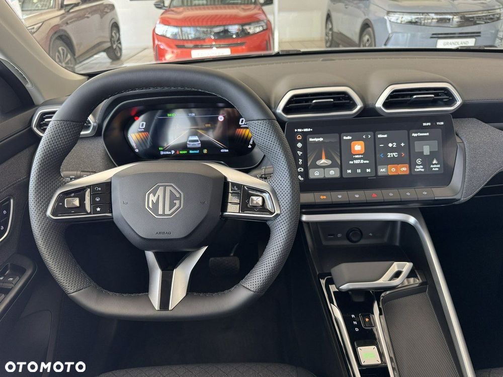 MG ZS - 11