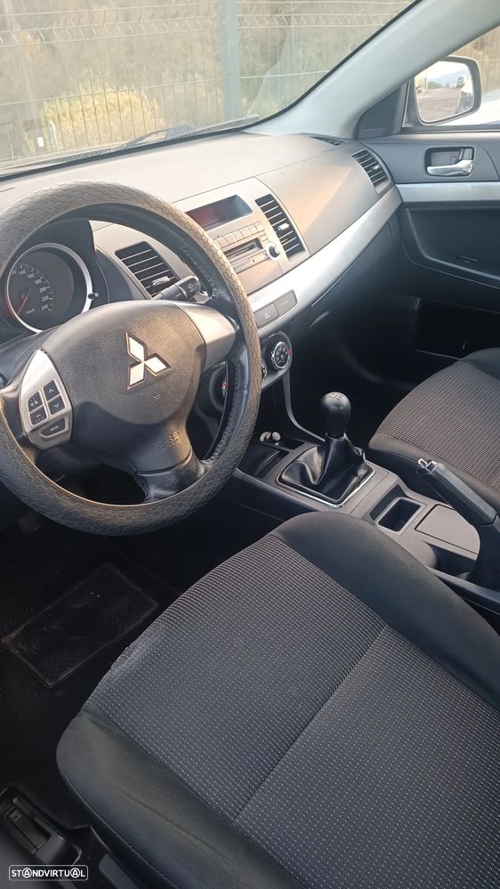 Mitsubishi Lancer 1.6 Invite ClearTec - 6