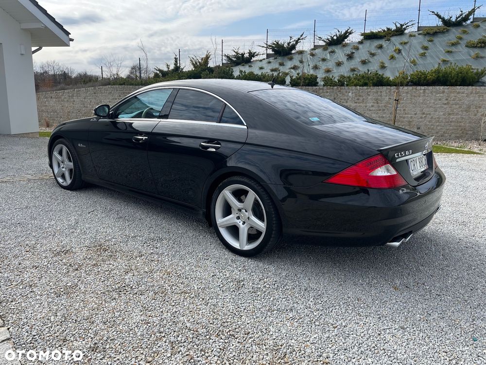 Mercedes-Benz CLS 63 AMG 7G-TRONIC - 7