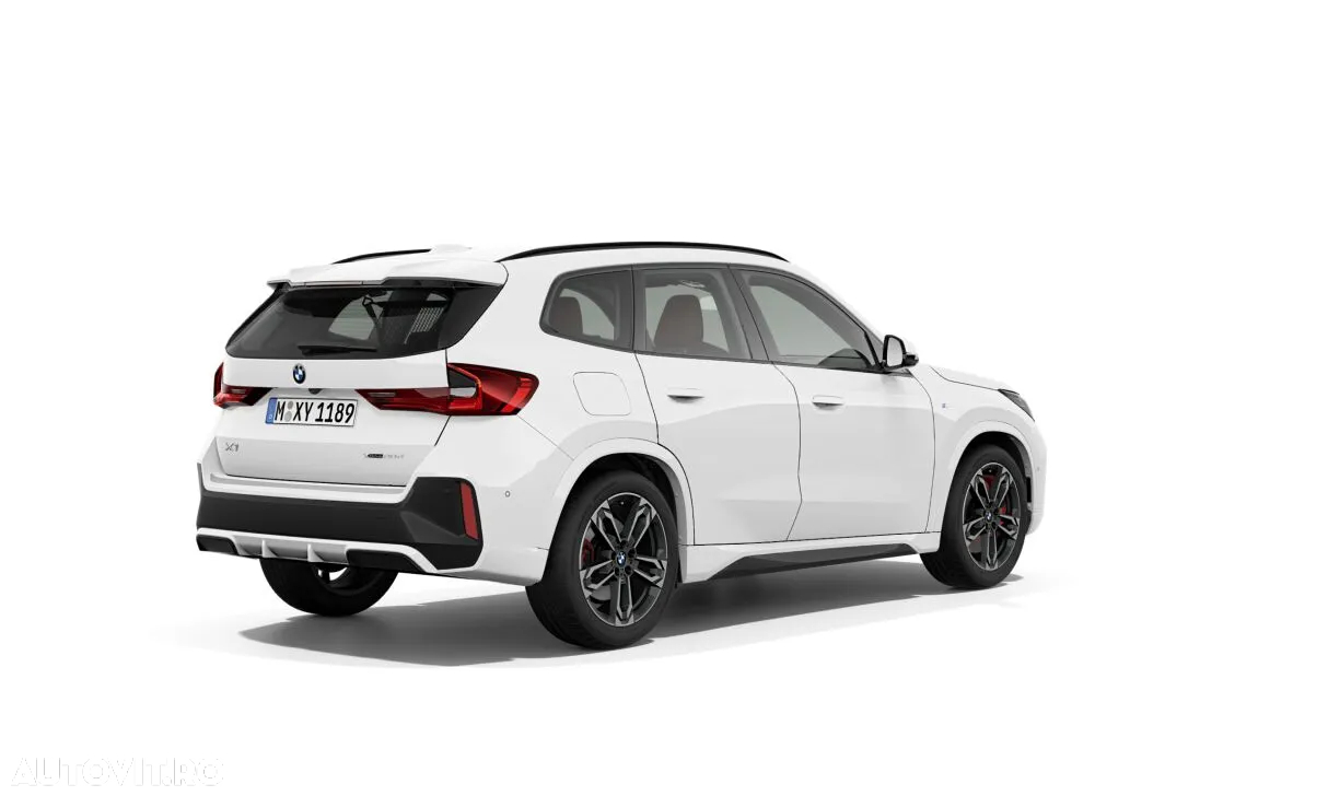 BMW X1 sDrive18i AT - 2