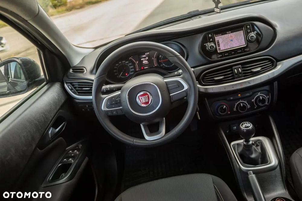 Fiat Tipo 1.4 16v Easy - 31