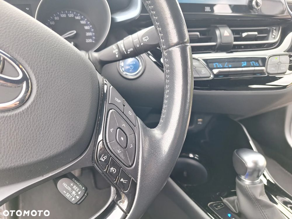 Toyota C-HR 1.8 Hybrid GPF Executive - 31
