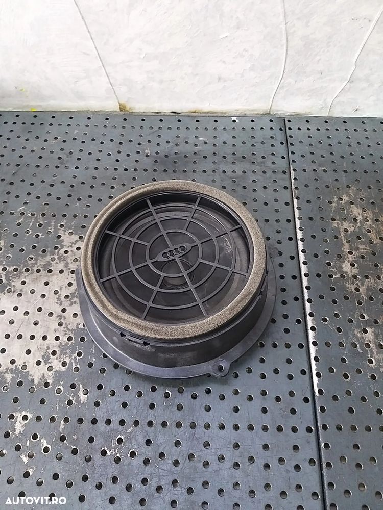 Boxa audi stanga spate audi q3 8u - 1