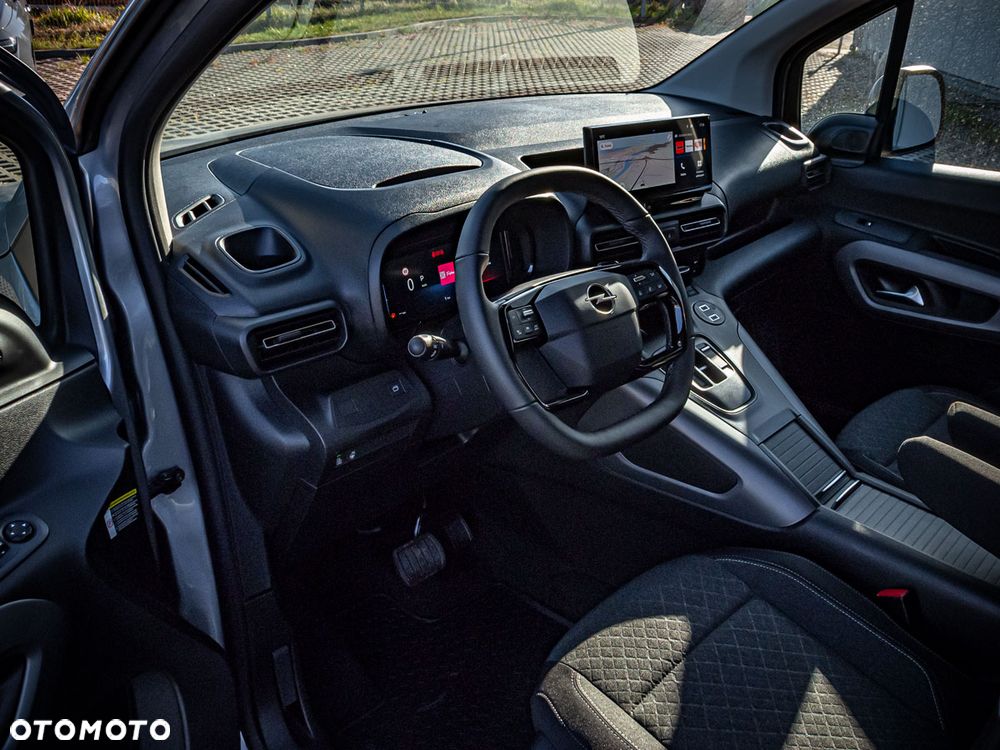 Opel COMBO KOMBI MPV XL DIESEL 131 KM AUTOMAT - 16