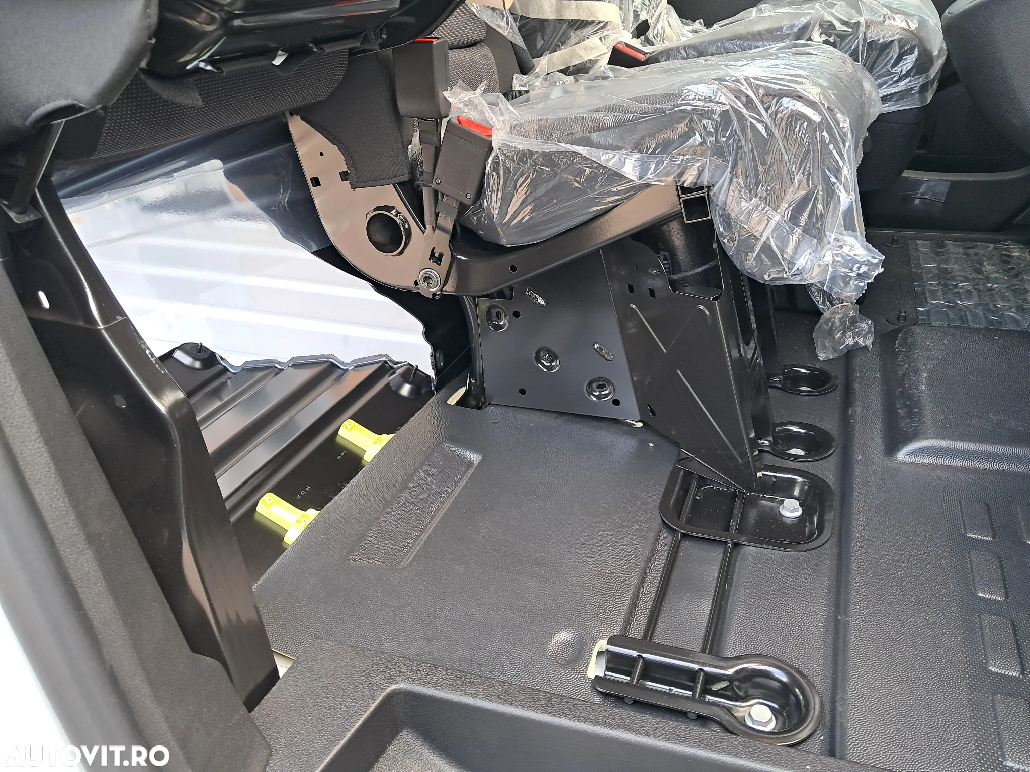Peugeot EXPERT FURGON L2 1.5 diesel 120 CP - 21
