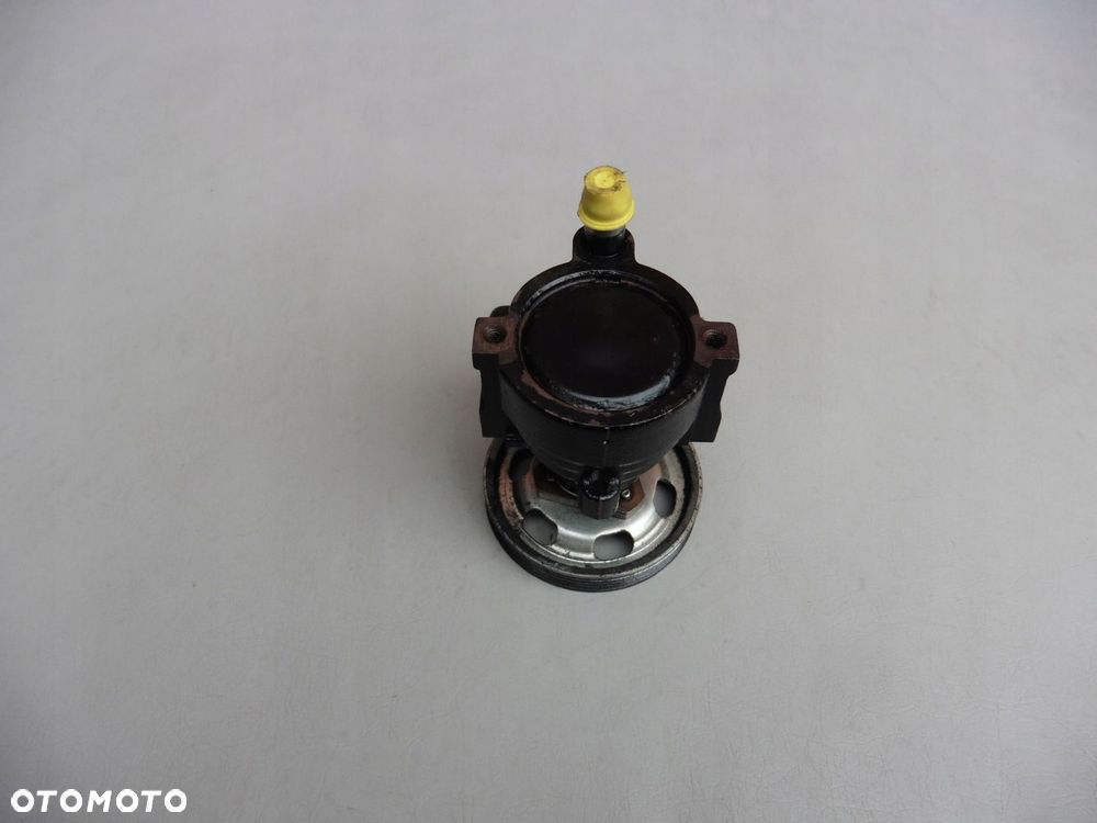 Pompa wspomagania Sandero I Kangoo Clio II 1,2 - 4