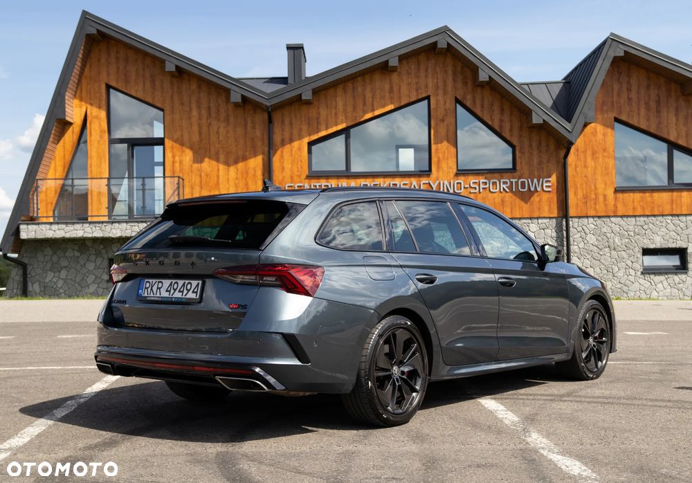 Skoda Octavia 2.0 TSI DSG RS 245 - 9