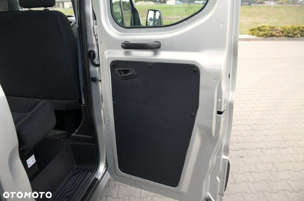 Ford Transit - 19