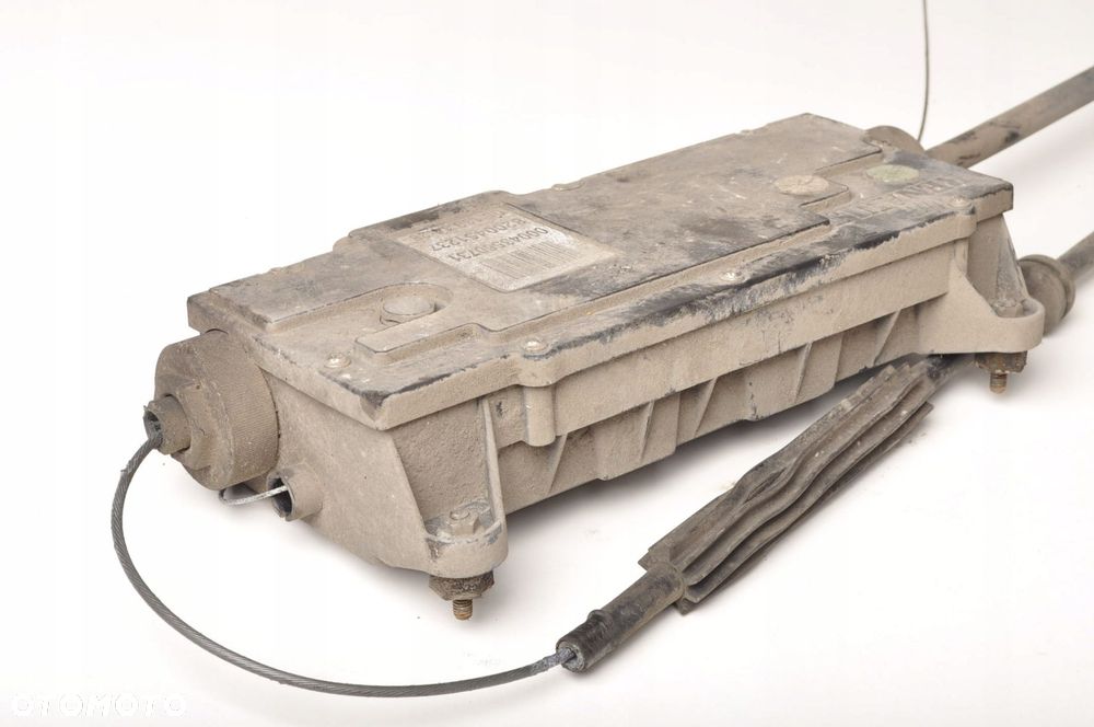 RENAULT VEL SATIS HAMULEC RĘCZNY ELEKTRYCZNY 8200451237 - 2