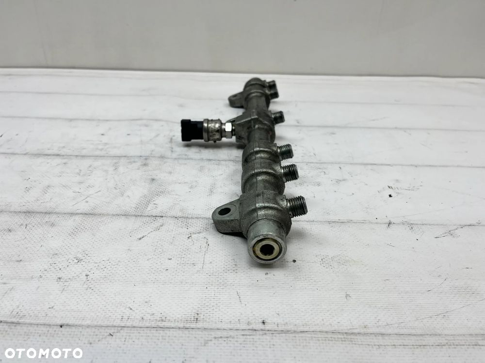Listwa wtryskowa Alfa Romeo 156 2.4 DIESEL - 4